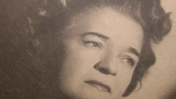 Cântăreața de muzică populară şi romanţe Ioana Radu s-a născut pe 17 februarie 1917, la Bucureşti. A fost, potrivit Wikipedia, sora cântăreţei Mia Braia şi ... - ioana-radu