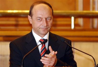 basescu_.jpg