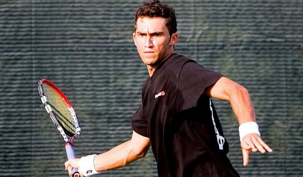 tecau.jpg