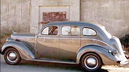 Garda_Dodge_1938.jpg