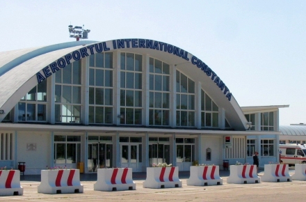 Aeroportul_Mihail_Kogalniceanu.jpg
