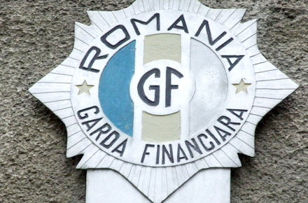 04_Tanase_Garda_Financiara.jpg