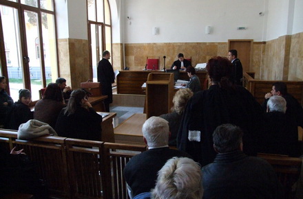 minea_-_tribunal_sala_de_judecata_15.jpg