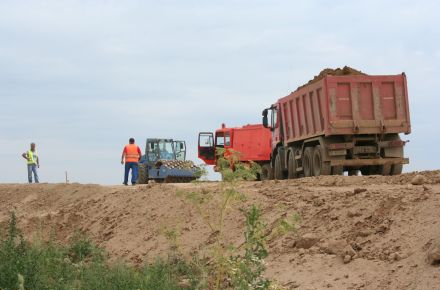 Colas_-_utilaje_colas.jpg