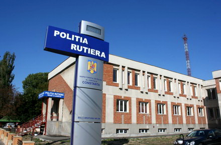 arestati_-_sediu_Politia_rutiera.jpg