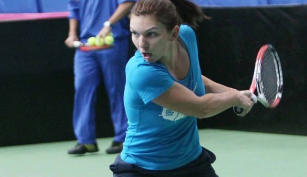 Simona Halep s-a impus in doua seturi in semifinala turneului de la Doha