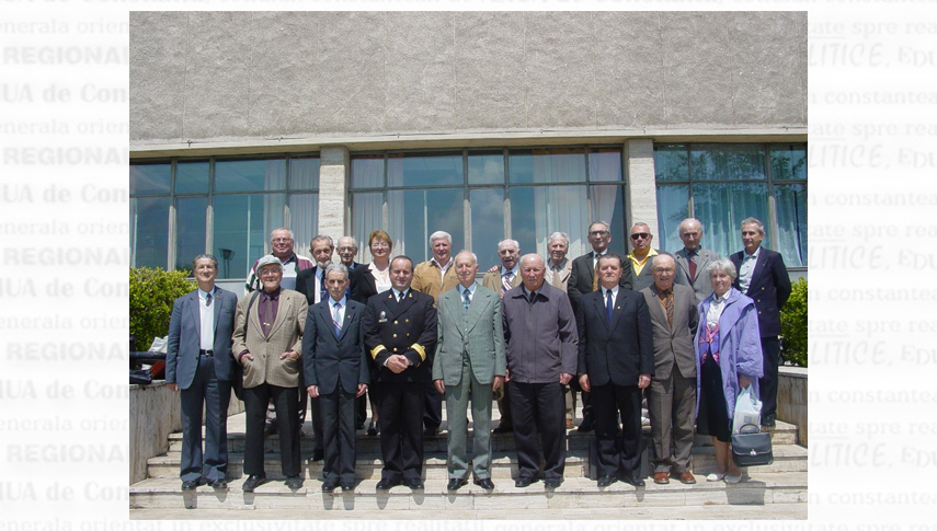 Veterani ai Marinei Române, participanți la suita de evocări „Escale printre amintiri”, organizată anual de Muzeul Marinei Române în parteneriat cu Liga Navală Română