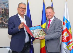 Vizita Ambasadorului Republicii Slovenia în România, Robert Kokalj, la Primarul Municipiului Constanța (FOTO)