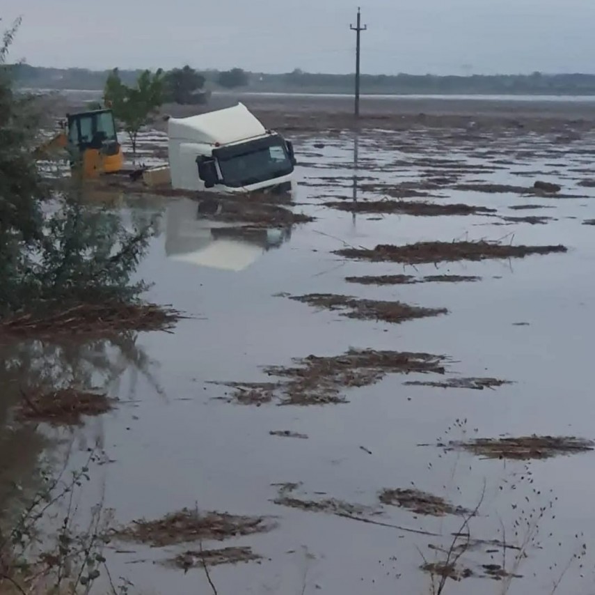 Inundatii. Foto: facebook/Meteoplus