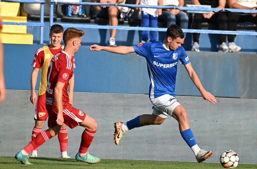 Și în meciul cu Sepsi OSK Sfântu Gheorghe, mijlocașul Eduard Radaslavescu a fost titular la Farul. Sursa foto: Farul Constanța