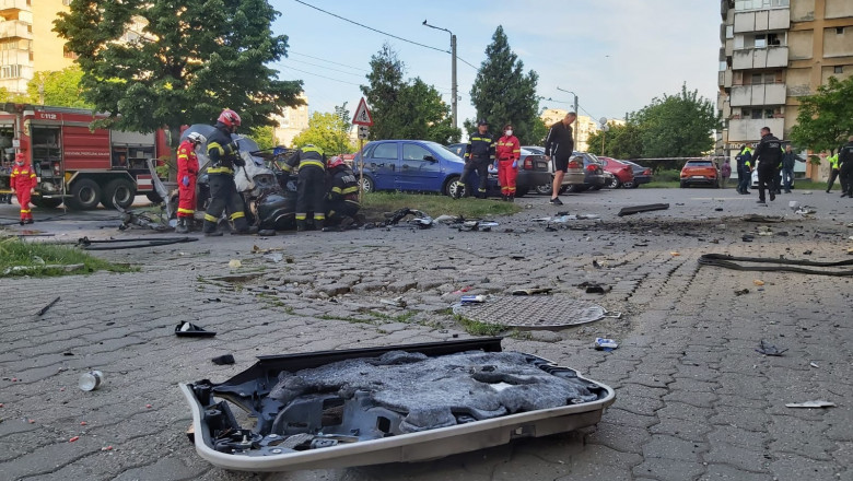 Imagine de la locul exploziei - sursa foto: ISU Arad/digi24.ro  