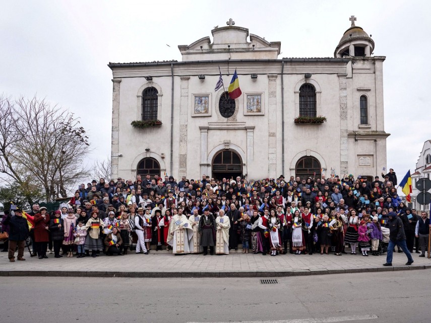 Sursa foto: Facebook/ Comunitatea elenă Elpis Constanța