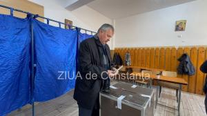 #Alegeri Prezidențiale 2024 Cătălin Grasa a votat la Liceul George Călinescu Constanța (GALERIE FOTO+VIDEO)  