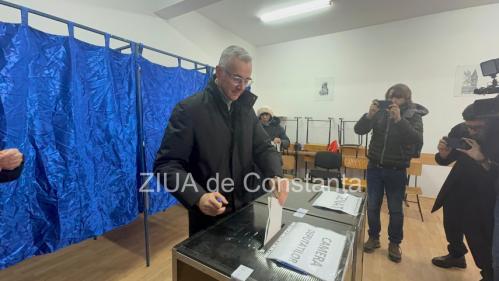 Alegeri parlamentare 2024 Stelian Ion a votat pentru drumul european al României (GALERIE FOTO+VIDEO)