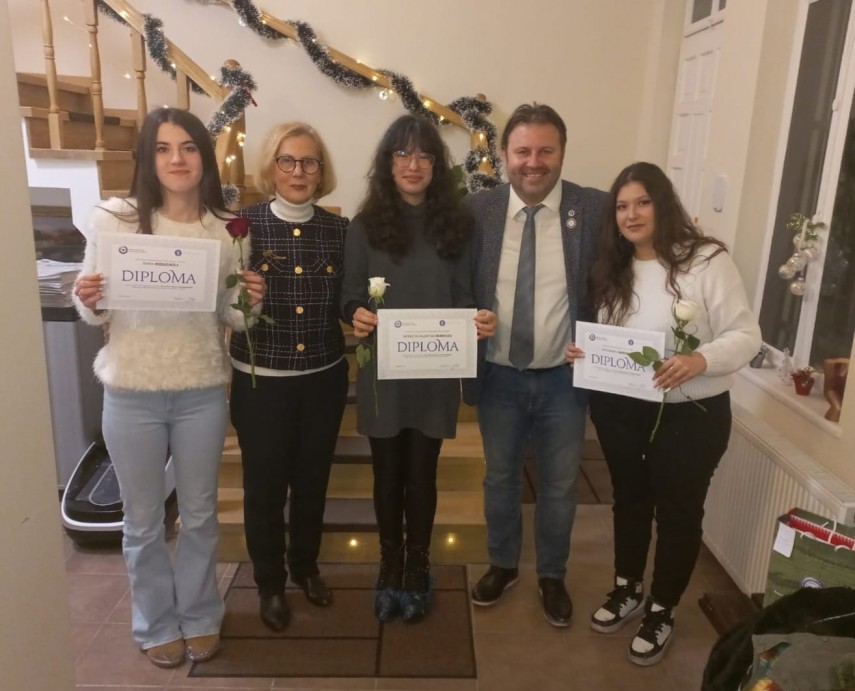 Rania Rossignoli, Ioana Grosaru, președintele ROASIT, Valentina Franțuzu, prof. dr. Felux Goldbach, inspector.jpg