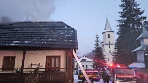 UPDATE Incendiu la Mănăstirea Nechit din județul Neamț  