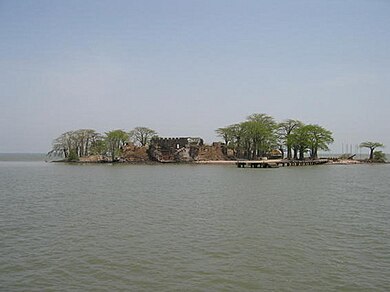 Insula Kunta Kinteh, Gambia. Foto - Wikipedia