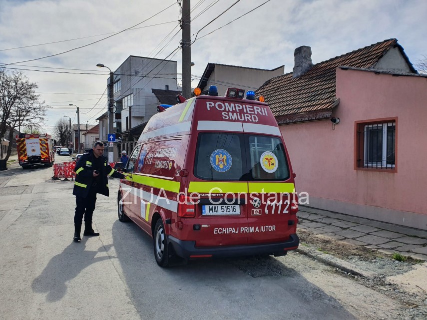 Incendiu atelier auto, strada Izvor, Constanța